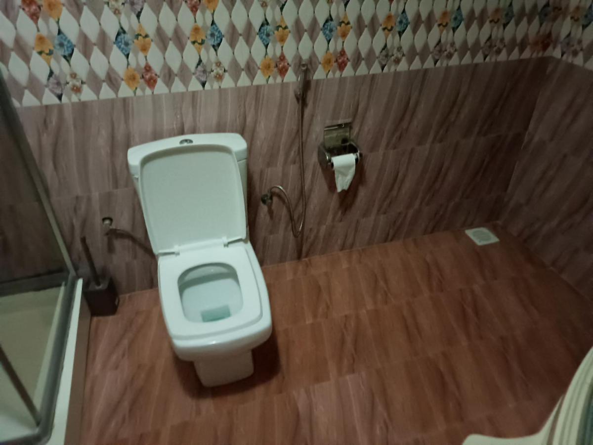 Jacuzzi City Home Kampala Exterior foto