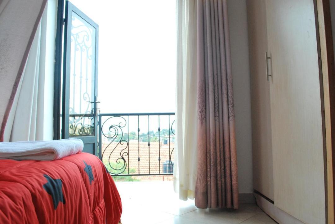 Jacuzzi City Home Kampala Exterior foto