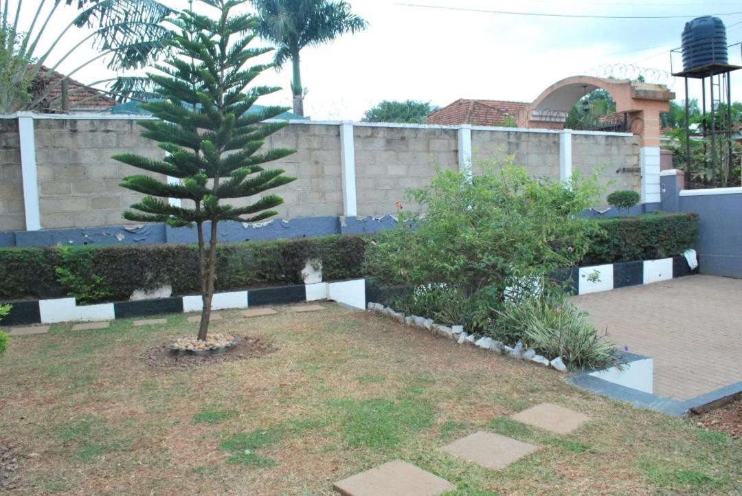 Jacuzzi City Home Kampala Exterior foto