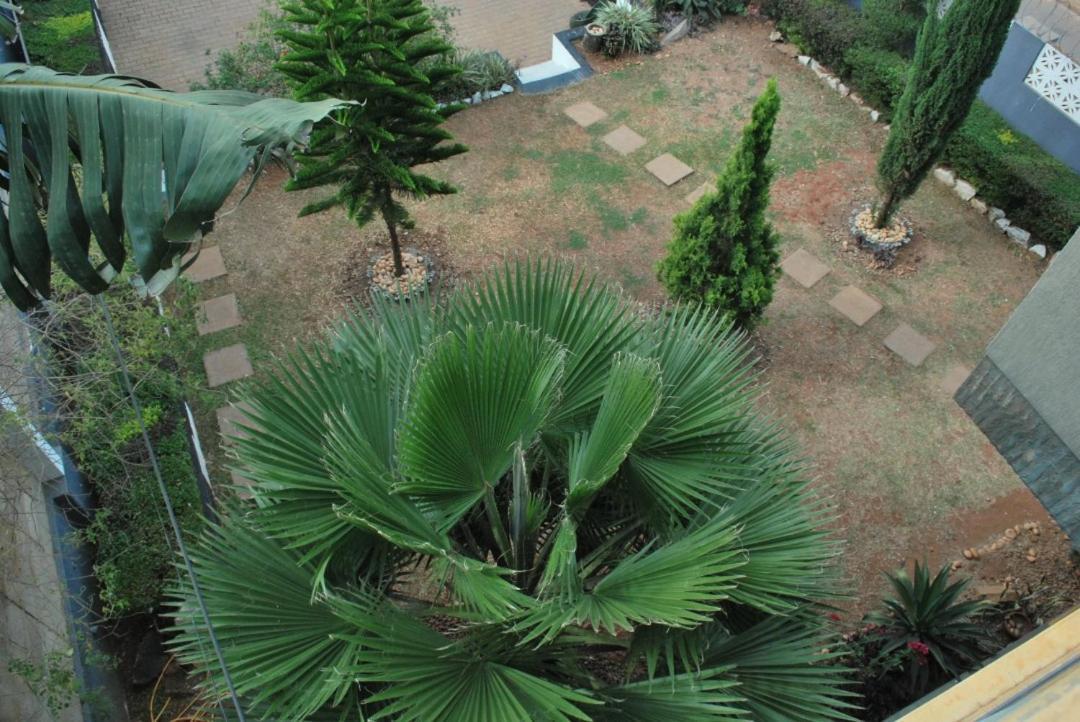 Jacuzzi City Home Kampala Exterior foto