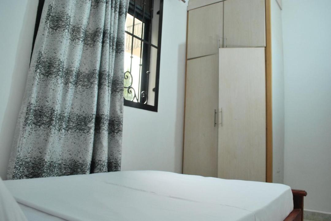 Jacuzzi City Home Kampala Exterior foto